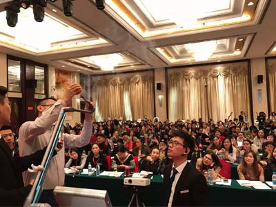 �ꏊ(qi��ng)��52�ù�W(xu��)�t(y��)��������Ӗ(x��n)��&bull;���վ�A�M��Ļ
